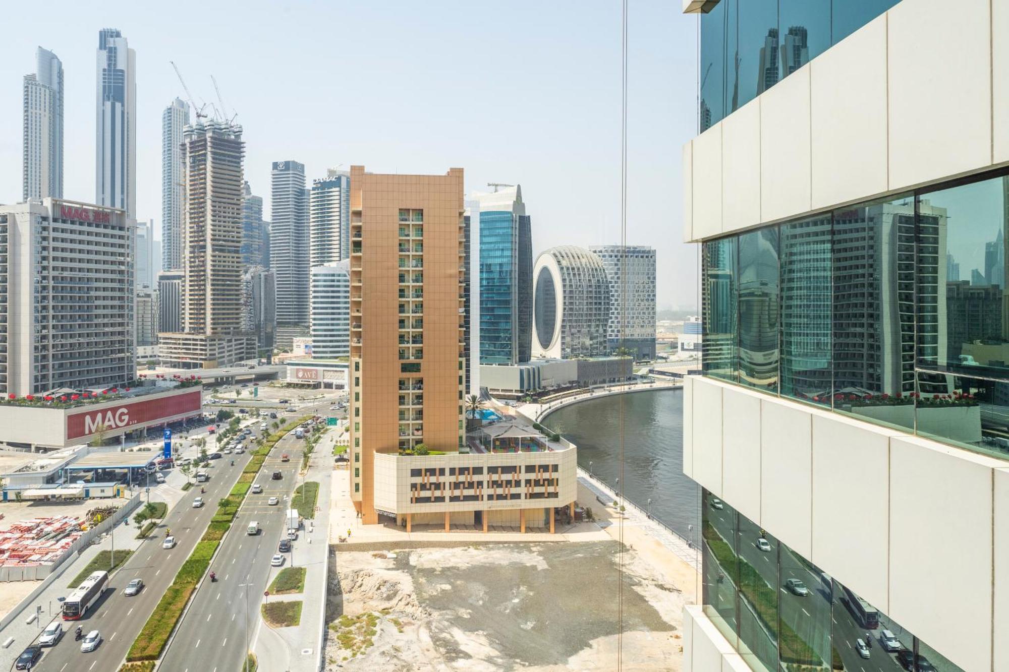 Damac Canal Views Residences Dubai Eksteriør billede