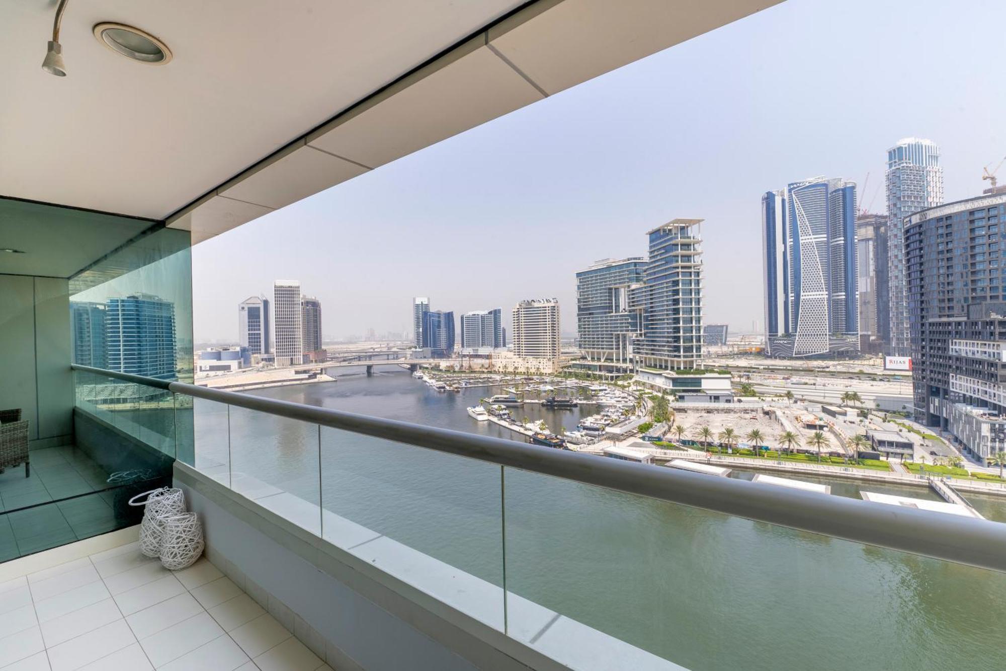 Damac Canal Views Residences Dubai Eksteriør billede