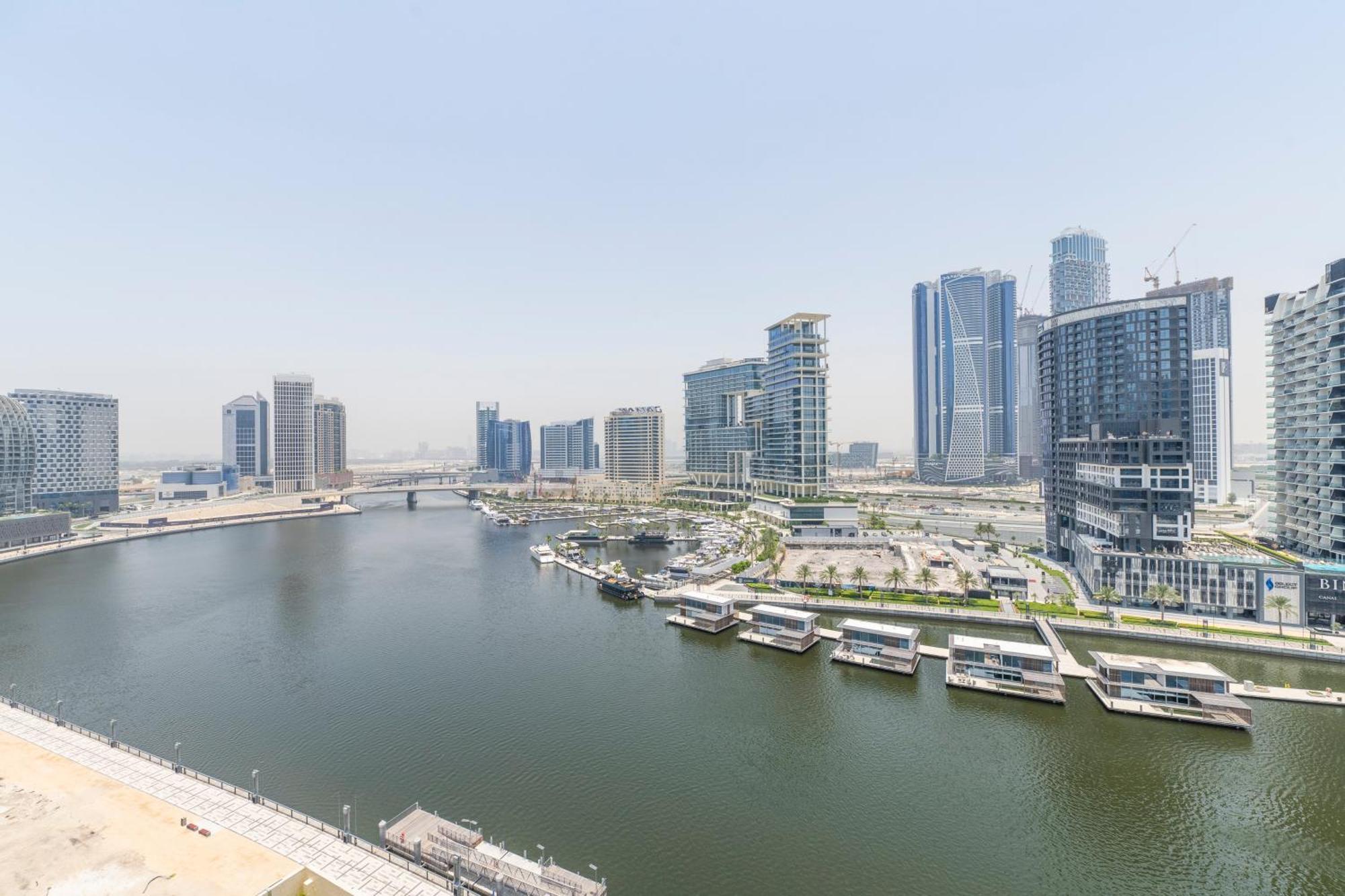 Damac Canal Views Residences Dubai Eksteriør billede