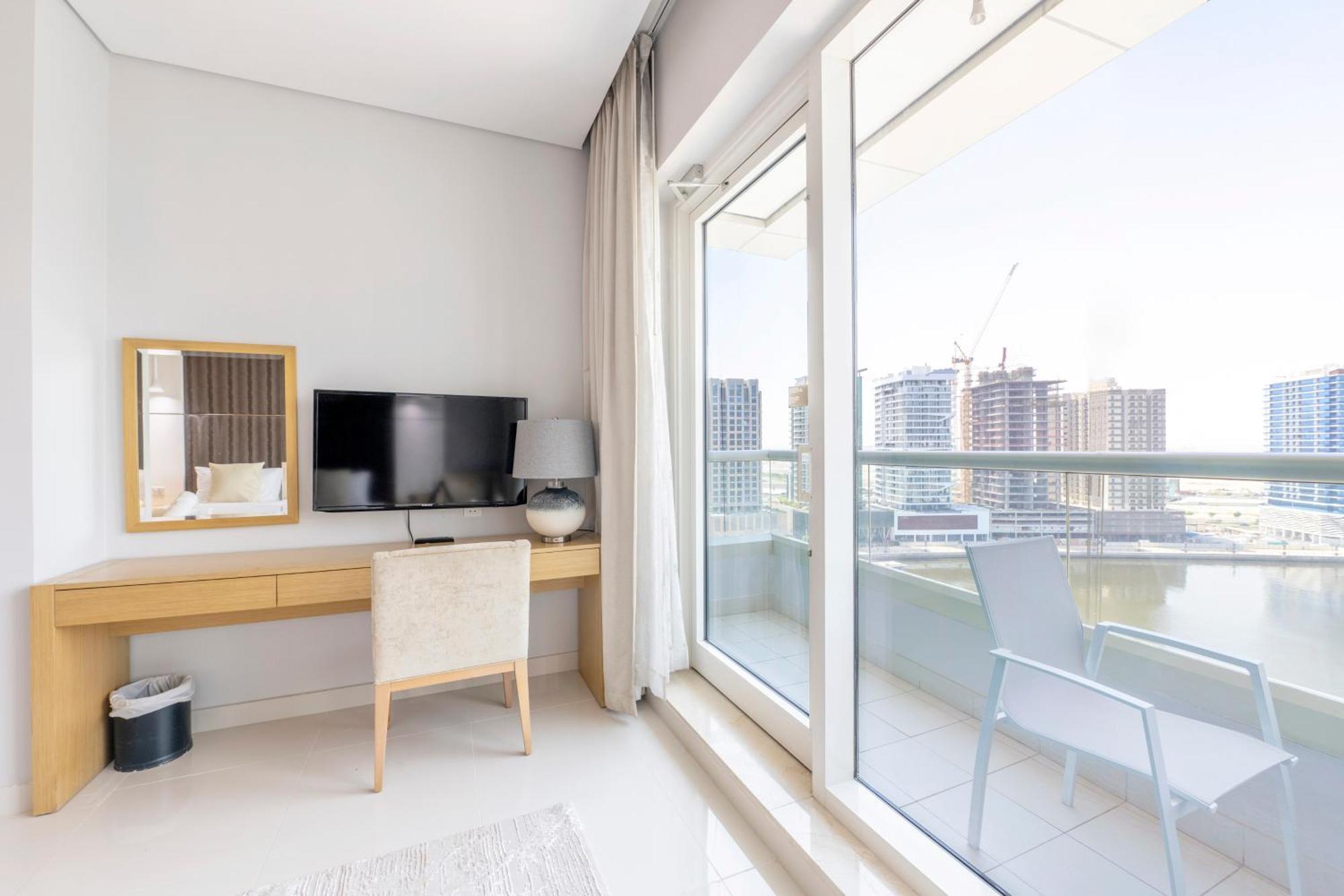 Damac Canal Views Residences Dubai Eksteriør billede