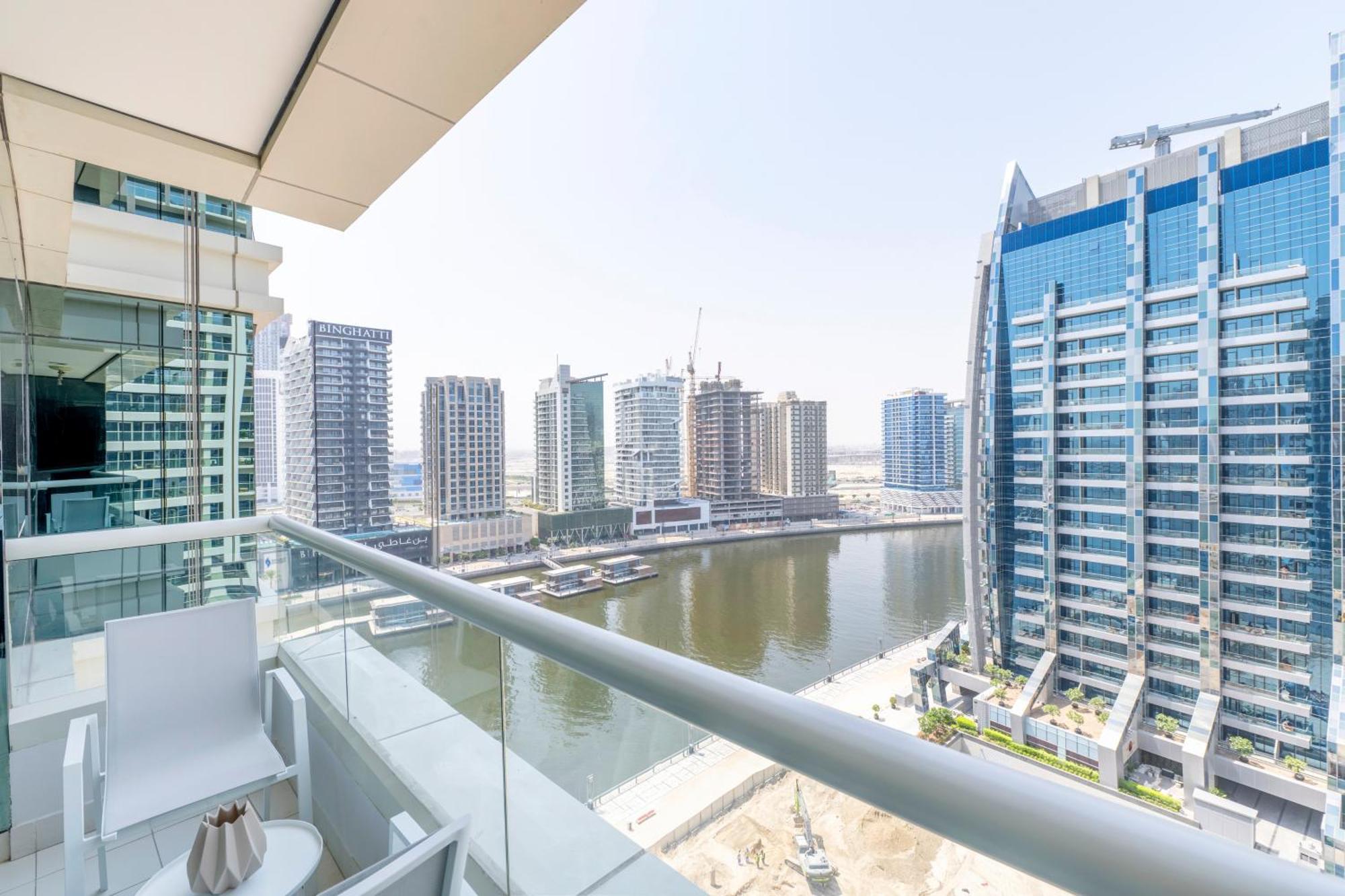 Damac Canal Views Residences Dubai Eksteriør billede